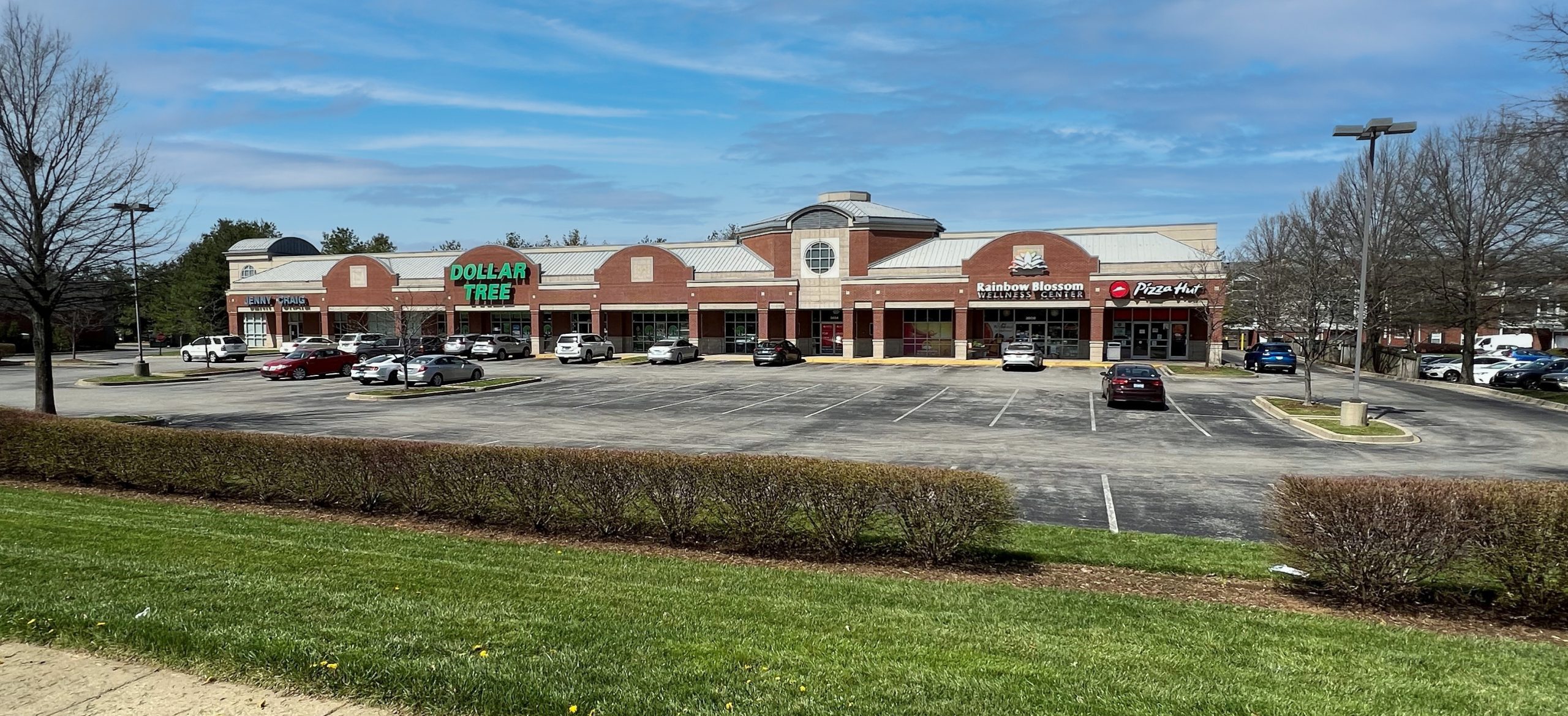 Springhurst Crossings is a featured retail commercial real estate property in Louisville, Ky.