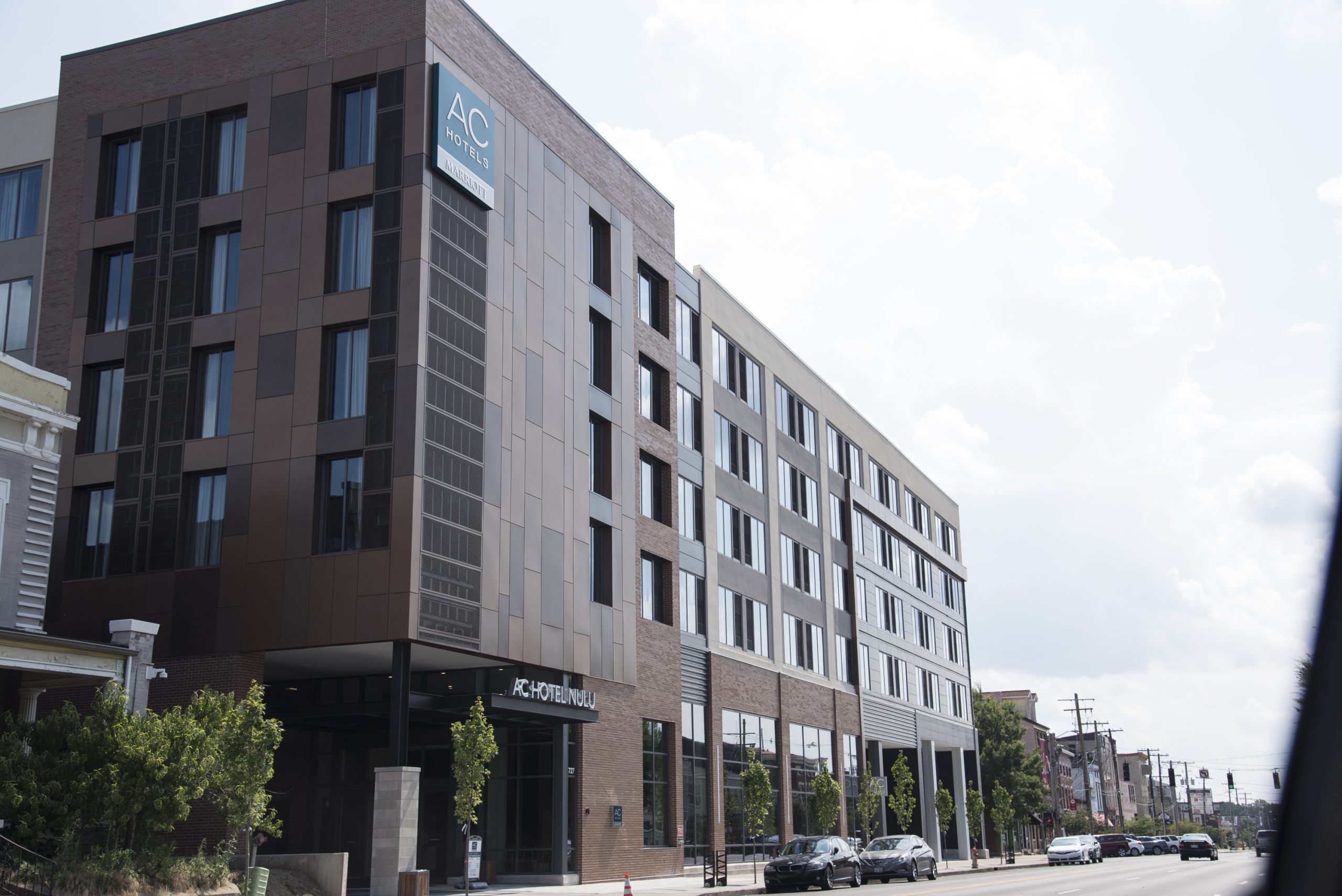 Image representing Multifamily Services in commercial real estate, including sales, leasing, and tenant representation.